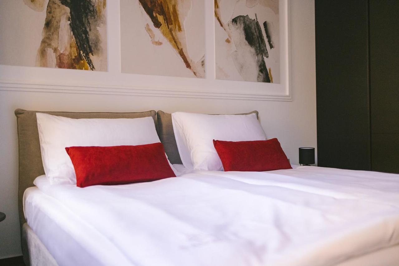 Savoy Residence Ösek Dış mekan fotoğraf